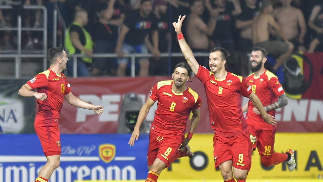 În ce hal a ajuns naționala României! Cine este anonimul Stefan Mugosa, care a făcut meciul carierei la București și a reușit probabil singurul hat-trick pentru Muntenegru  | SPECIAL