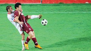 „Să  arbitreze Lajos!"