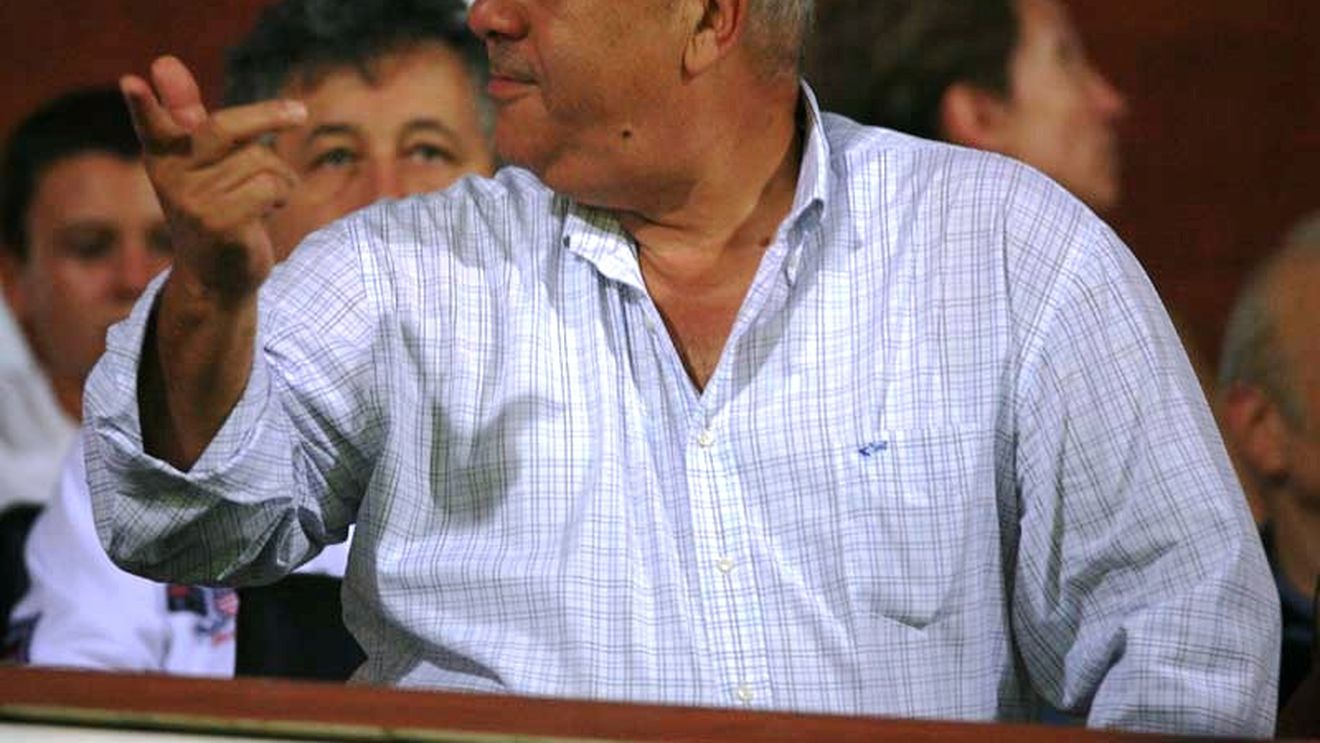 "Taher are prima opțiune pentru a cumpăra Rapidul!"
