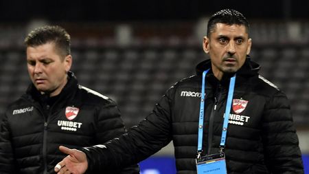 Ionel Dănciulescu, devastat după U Cluj - Dinamo 3-3, meci după care „câinii” sunt tot mai aproape de retrogradarea directă din Superliga! „Mi-e greu să îmi găsesc cuvintele! Nu ai voie să iei gol acolo”