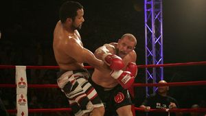 "Am tras ca un bou la jug"