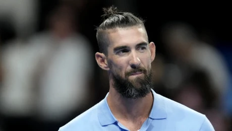 Michael Phelps s-a 'bucurat ca un copil' când l-a văzut. Medaliatul român de la JO 2024, lăsat fără cuvinte de legenda înotului