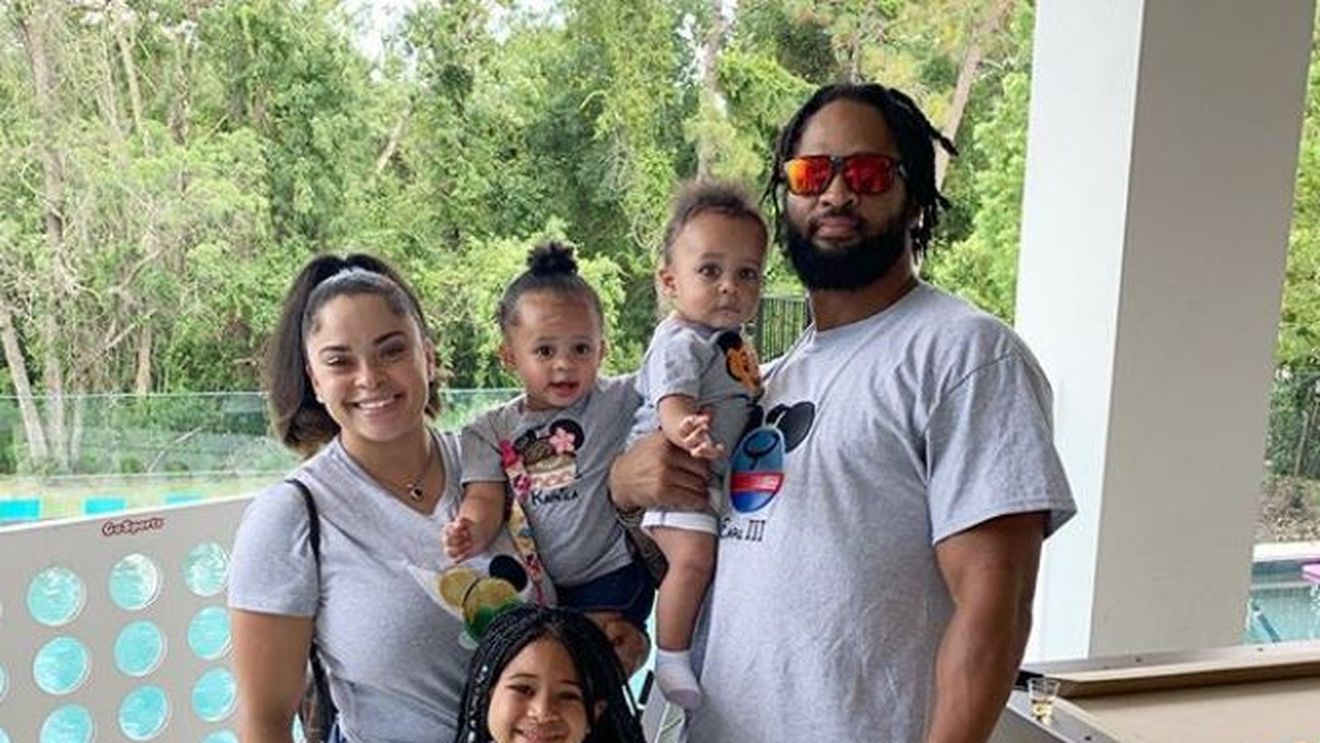 Unul dintre cei mai cunoscuți sportivi americani, prins în pat cu amanta! Nevasta voia să-l împuște în cap! Cum s-a petrecut totul | GALERIE FOTO