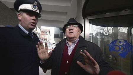 EXCLUSIV Mitică, la brutărie? E așteptată sentința Tribunalului București în dosarul în care Dumitru Dragomir a fost acuzat de DNA că a luat mită 3,1 milioane de euro