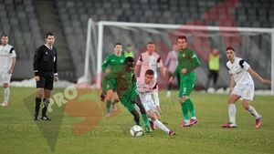 EXCLUSIV Protest inedit în Liga 1!** Un antrenor a plecat direct în tribună după ce echipa sa a luat gol! Explicația gestului