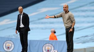 Dialogul din spatele imaginii care a devenit virală. Ce au discutat Pep Guardiola și Zinedine Zidane după Manchester City - Real Madrid
