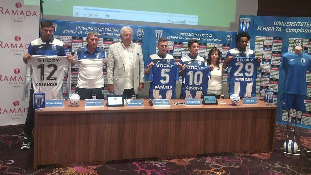 FOTO | Craiova și-a prezentat achizițiile. Brazilianul Gustavo a primit numărul 10: "Am tehnică și șut, mă flatează comparația cu Messi!"