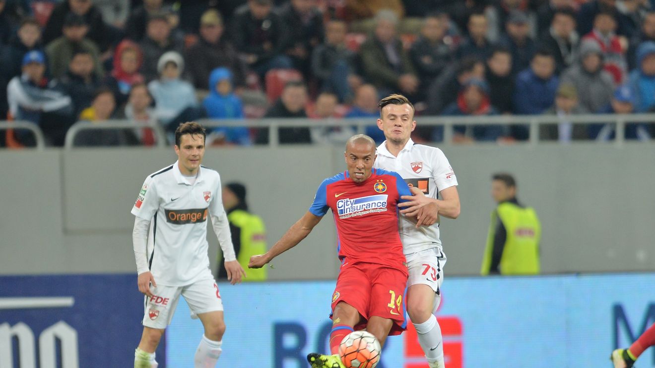 Kharja lămurește contrele Rădoi - Reghe: "Nu sunt stupid să spun că mi-am revenit complet după accidentare. Nu e normal ca Steaua, cu jucătorii pe care îi are, să rateze două trofee"