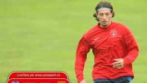 EXCLUSIV/ Ovidiu Petre s-a antrenat și va fi titular cu Lyon-ul