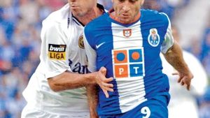 Fernandes: "Aștept să semnez cât mai repede cu Rapid"