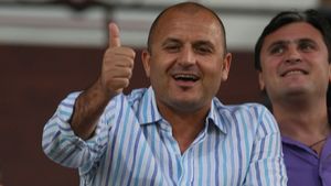"Chiar dacă are gura mare,** Trică este un jucător foarte valoros"