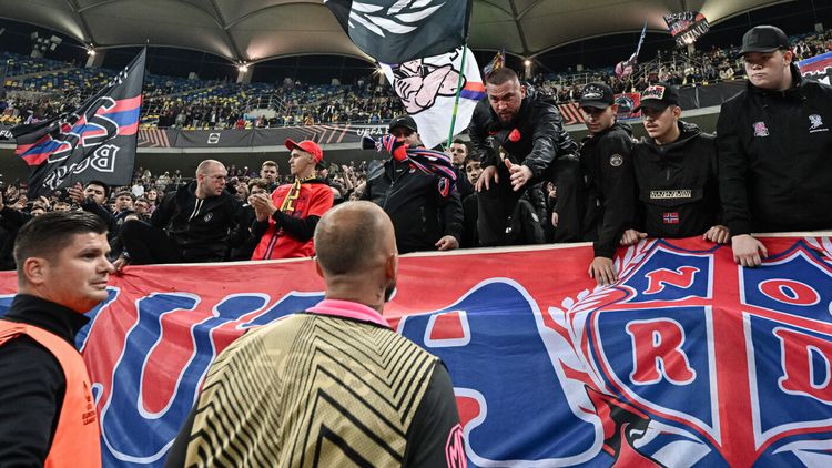 Gestul surprinzător pe care l-a făcut Denis Alibec înainte să intre în „război” cu fanii de la FCSB. EXCLUSIV