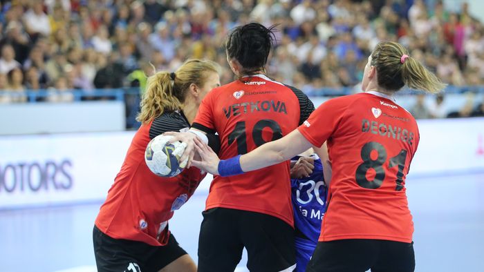 Recurs extraordinar în Cazul "Ecusoanele". Cum votează Baia Mare? Decizia care poate schimba cu 180 de grade ierarhia în handbalul feminin