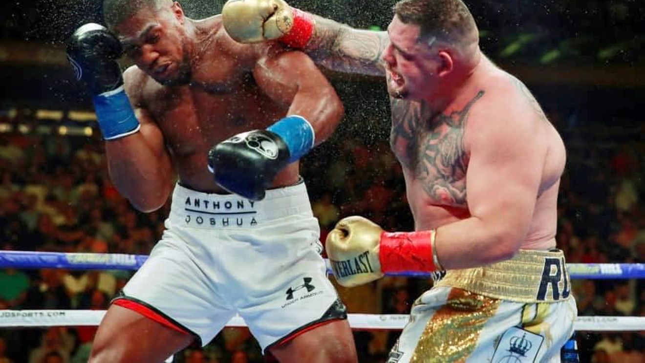 Efectul Andy Ruiz! Tyson Fury șterge pe jos cu Joshua: "Ce rușine să te spulbere un omuleț gras, care a mâncat toate batoanele Snickers și Mars din California!". Revanșa va avea loc la finele anului. Motivul real pentru care ar fi pierdut britanicul