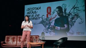 "Cristina Neagu: Un 8 de Neoprit" | Neagu și-a lansat filmul, într-un eveniment Red Bull: povestea la persoana I a celei mai bune handbaliste a lumii. "8 înseamnă infinitul. Mi-am dat seama cu timpul că acest număr mi-a fost cumva predestinat. El m-a ales pe mine"