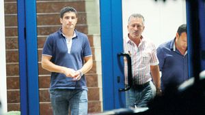 Porumboiu amenință:** "Luchin a fost FORȚAT să meargă la Dinamo!"