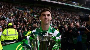 Englezii anunță un "tun" financiar la Celtic, chiar în ziua meciului cu CFR Cluj! Puștiul-minune al scoțienilor pleacă în Premier League și va deveni cel mai scump jucător din istoria clubului