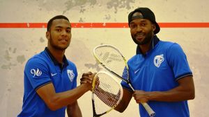 S-au adaptat perfect. Nepomuceno și N''Koyi anunță un sezon mare la Petrolul: "Am venit la un club de tradiție" FOTO | Olandezii s-au relaxat la o partidă de squash