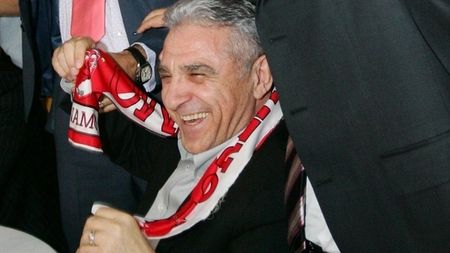 Au rămas TREI echipe în lupta pentru titlu!** Cum poate lua Dinamo cupa și campionatul