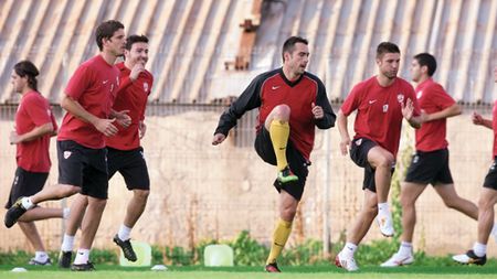 "Baby-sitter" pentru derby!