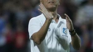 Cârțu, filosofic: 'Pentru a reuși în fotbal,** trebuie să conjugi trei verbe'