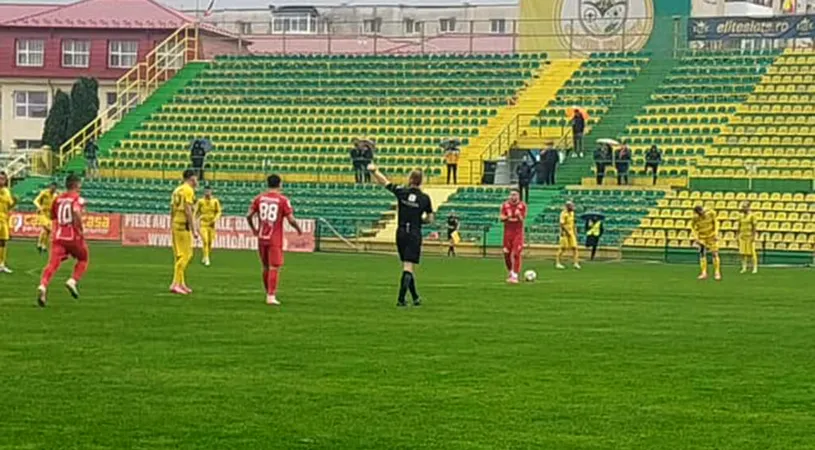 CS Tunari arată mai bine în meciurile cu echipele din SuperLiga decât în Liga 2. Eșec usturător contra CS Mioveni. Ștefan Odoroabă: ”Ne-am bătut singuri”