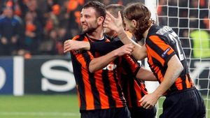 Ahmetov: "Datorită lui Lucescu suntem respectați în Europa"** Raț: "Drumul nostru nu se oprește aici"