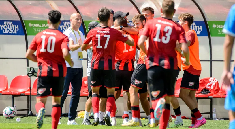 Robert Ilyeș acuză fotbalul românesc de trageri de timp, dar la interviurile pentru FK Miercurea Ciuc vorbește în maghiară. Paradoxul pe care îl folosim doar când căutăm vina în altă parte