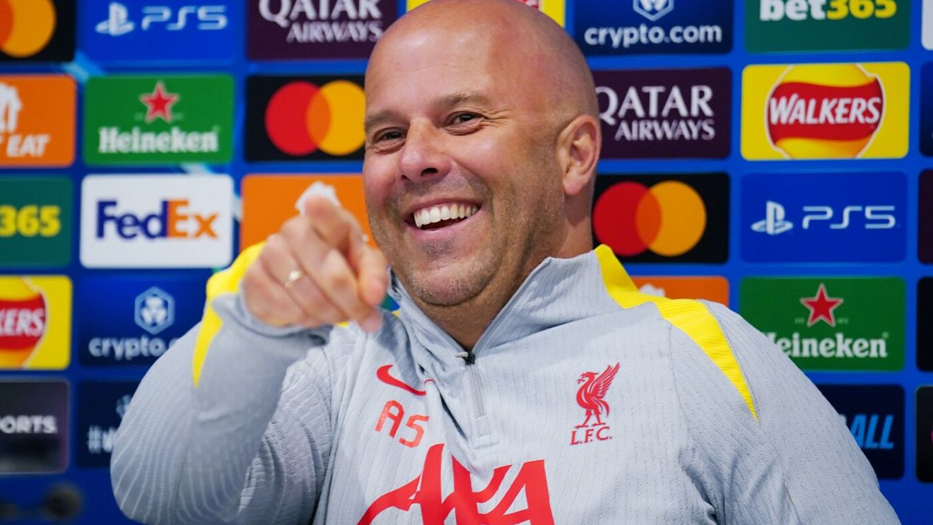 Liverpool spulberă tot pe piața transferurilor și îl salvează și pe Radu Drăgușin. Campioana îl vrea pe fundașul central de 50 de milioane de euro