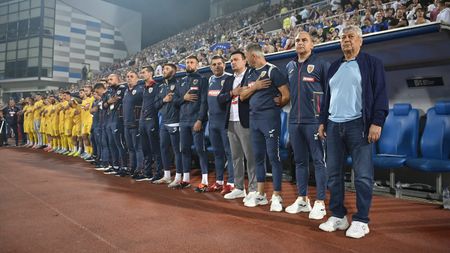 Albumul foto secret al selecționerilor: cum arătau acum 20 de ani antrenorii echipelor naționale ale României și secunzii lor de azi! Cine a îmbătrânit mai tare dintre Daniel Pancu, Ion Marin, Mircea Lucescu sau Silviu Lung? SPECIAL