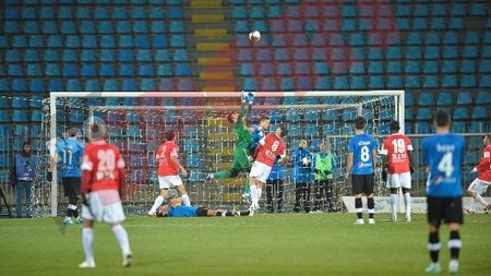 Debut sub semnul lui Romario!** Viitorul - Dinamo 1-1! Benzar înscrie un EUROGOL, Dorinel "mută" inspirat cu Issa Ba