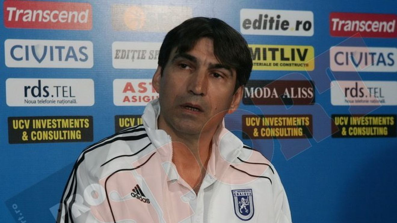 "Vreau titlul în al doilea an! **Dacă nu, în al treilea e obligatoriu să-l iau!"