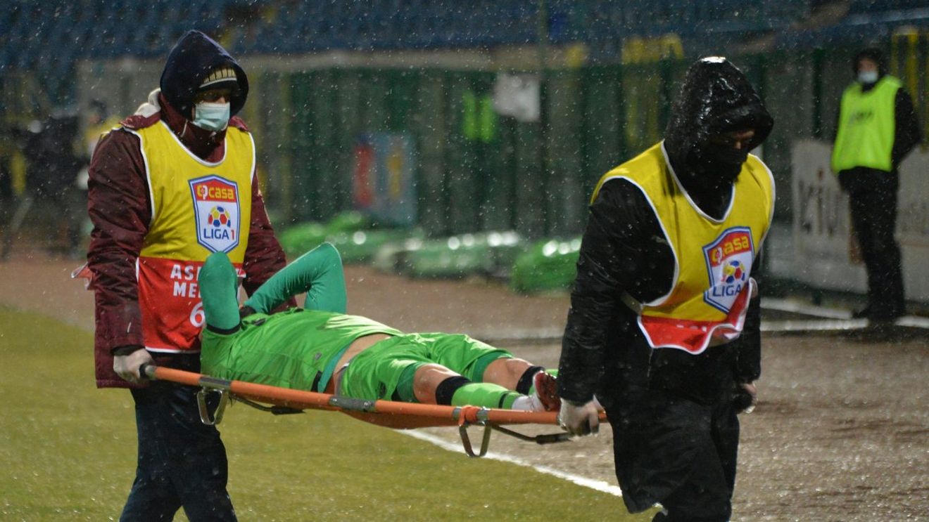 Vești proaste pentru Flavius Stoican! Un jucător al lui Dinamo a suferit o intervenție chirurgicală și nu va mai juca în acest sezon