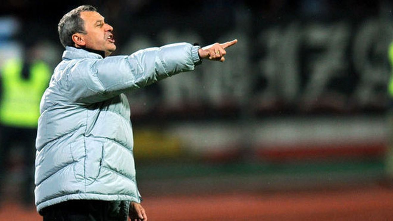 Victorie la scor pentru echipa lui Mircea Rednic în campionatul Belgiei!** OH Leuven - Standard Liege 0-4