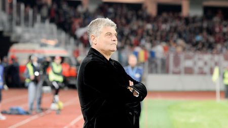 "Vor zbura valize în acest final! Meciul cu Mioveni e mai greu decât cu Steaua"** Episodul care îi dă frisoane lui Andone!
