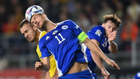 Decizia UEFA, anunțată chiar înainte de România - Bosnia, i-a inflamat pe adversari: „A îngenuncheat misiunea echipei naționale”