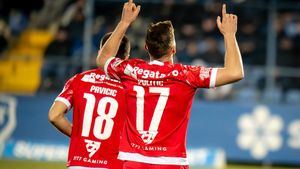 Dennis Politic rămâne la Dinamo București. Acționarul a explicat situația contractuală a fotbalistului pe care l-a remarcat Gigi Becali