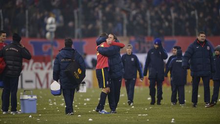 S-a supărat Reghe:** "Am multe de spus! Putem pierde titlul doar dacă ne facem noi probleme..." De ce s-a enervat antrenorul Stelei și răspunsul lui Becali