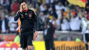 Ã–zil rămâne în Bundesliga: "Vreau să-mi onorez contractul cu Werder"