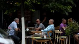 Gigi Becali, marele absent de la înmormântarea prietenului Vlad Vasilescu. Cine a fost singurul membru din familia patronului FCSB care a asistat la nefericitul eveniment | FOTO