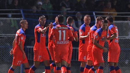 CS Hunedoara – FCSB 3-5, în șaisprezecimile de finală ale Cupei României. Calificare cu emoții pentru bucureșteni, după ce gazdele au revenit de la 0-3 și au împins meciul în prelungiri!