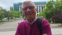 Cum arată Mircea Sandu la 73 de ani. Fostul preşedinte FRF a venit în România: „Am avut mai multe cancere, acum sunt pe picioare”