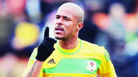 Gigi e gata să îl aștepte la aeroport, Wesley îi trimite indirecta:** "Fără noi nu semnează" FOTO Cum îi prelungește AGONIA lui Becali