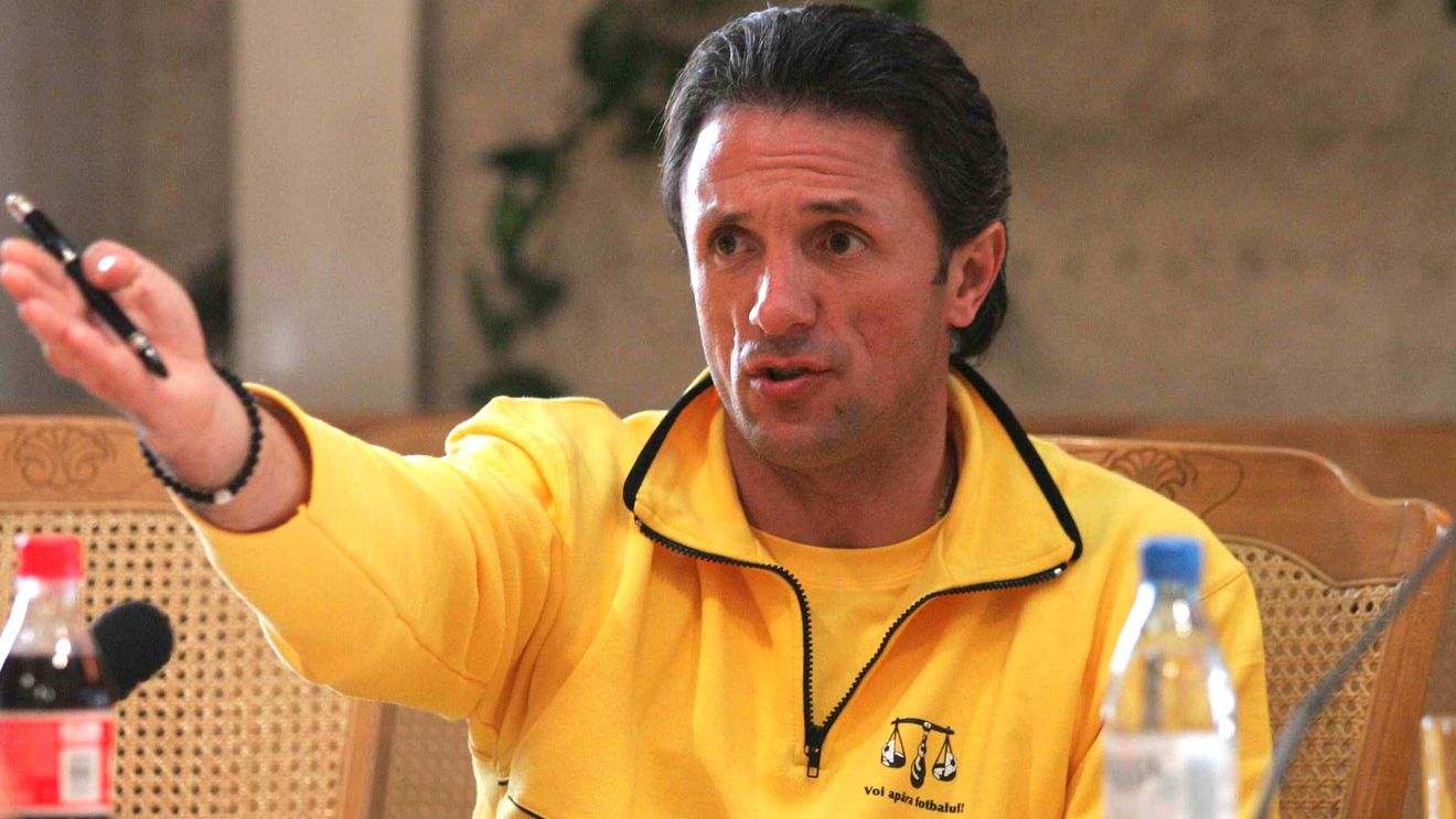 1 vs 11?** "Doar Mutu poate învinge Serbia!"