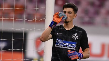 Andrei Vlad, desființat după gafele făcute în poarta FCSB-ului. „A rămas doar un tânăr talentat!”