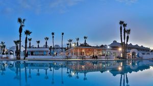 Kennedy Boateng așteaptă oferta lui Gigi Becali într-un hotel de 5 stele de la Oceanul Atlantic, unde o cameră costă și 600 de euro pe noapte