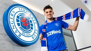 Cât mai costă Ianis Hagi? Glasgow Rangers i-ar fi scăzut prețul în speranța că-l va vinde repede unui alt club