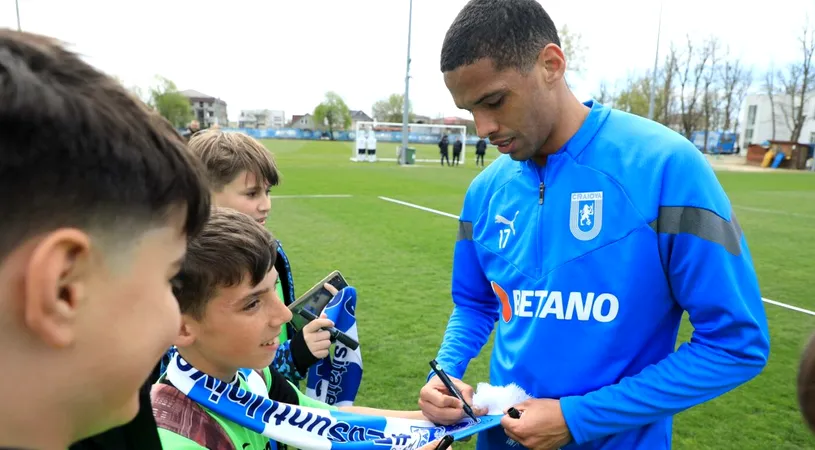 Vizita-surpriză la antrenamentul Universității Craiova înaintea derby-ului cu Rapid! | FOTO