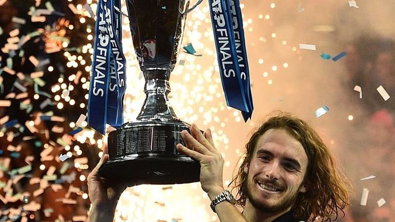 Stefanos Tsitsipas a câștigat Turneul Campionilor! Grecul a revenit într-o finală fantastică cu Thiem și s-a impus dramatic în setul decisiv. "Jucăm cel mai brutal sport din câte există"