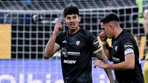 „Ierarhiile s-au schimbat, concurența e alta”. Veste proastă pentru Florinel Coman la Cagliari, chiar înainte de meciul cu Juventus Torino